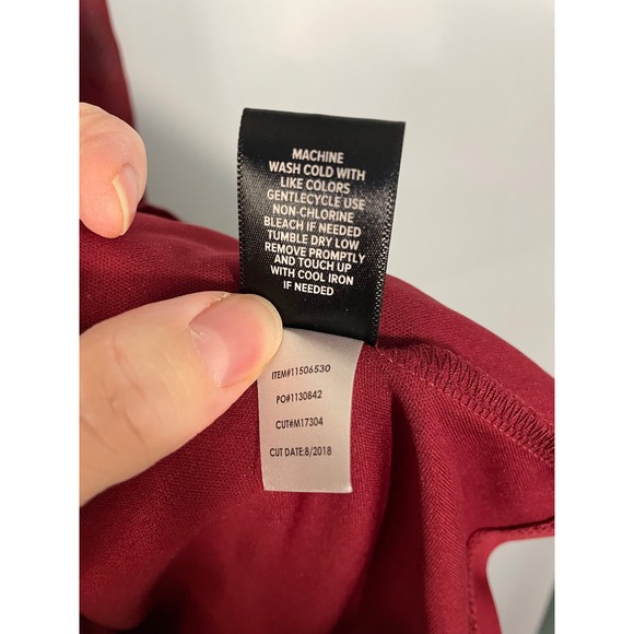 NWT Torrid Red Floral Cold Shoulder Wrap Dress Size 0 - Picture 12 of 15